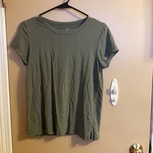 aerie green t-shirt
